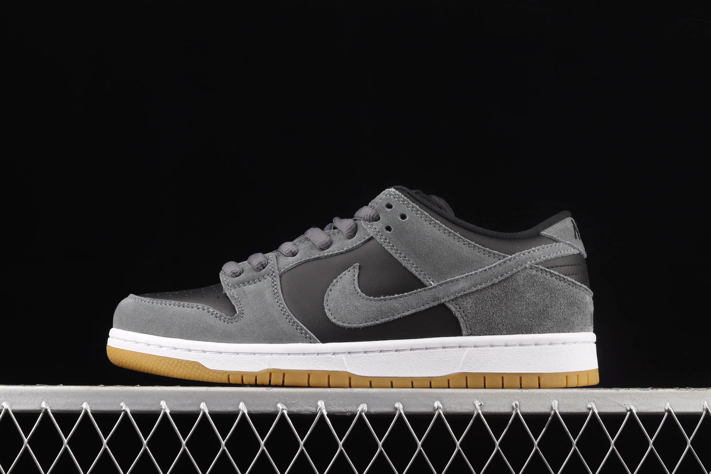All categories Nk SB Dunk series Nk SB Dunk Low low-top sneakers J version Nk SB Dunk Low TRD haze wolf gray SB smashed backboard high-top sneakers AR0778-001